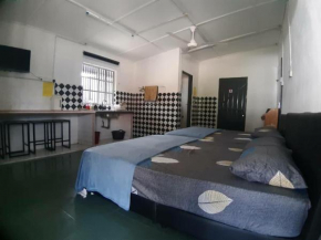 Mukhriz 2 Roomstay